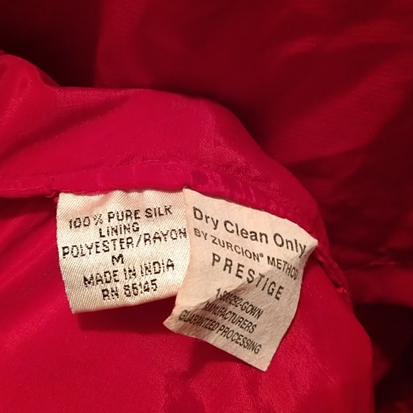 Cache Red Beaded/ Sequin Medium Dress - Picture 2 of 6